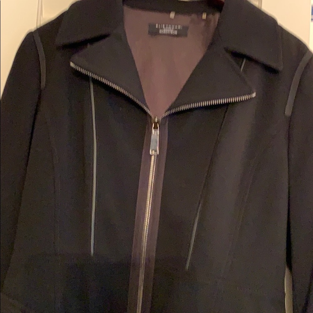Jacket - Picture 2 of 4
